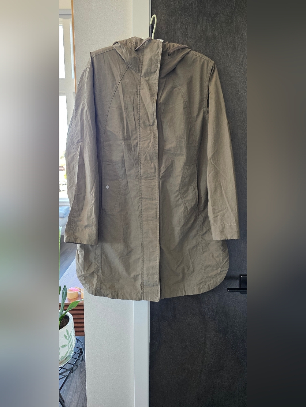 Athleta Everywhere Anorak Jacket Size XS Like New - Picture 3 of 3